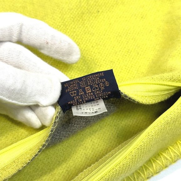 LOUIS VUITTON  Bicolor Cushion-Frio Louis pillow interior cushion Unused - Picture 14 of 16